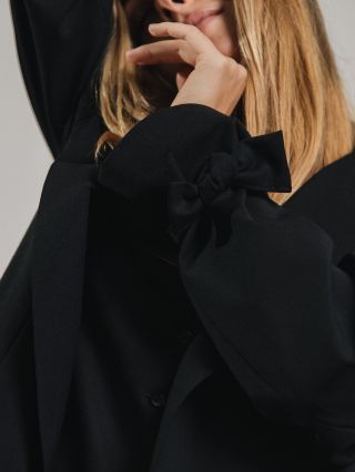 Milé ženy. Zítra se na vás těším a přiznávám, že mám srdce až v krku! Jsem ale neskutečně pyšná na tým velešikovných žen,...